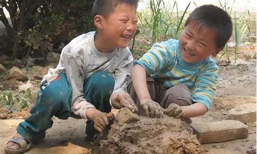 玩泥巴幽默解释生肖_玩泥巴代表什么生肖